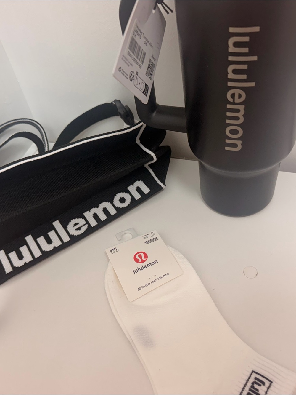 Lululemon Black & White Bundle Crossbody Bag + 40oz Tumbler + Socks NWT